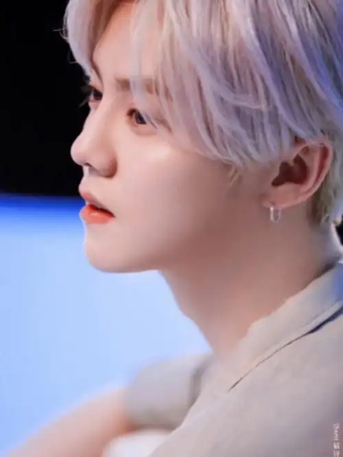 白发鹿晗的造型也太温油了吧