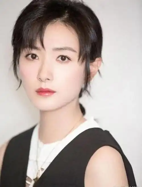 "不婚族"万茜:嫁了个普通摄影师老公,是我这辈子最正确的决定