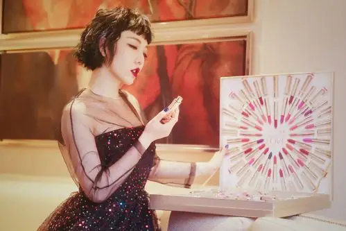 吴莫愁雅诗兰黛活动照图片23