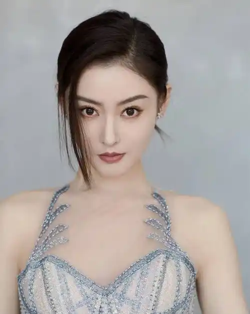好身材一览无遗!张天爱写真赏_观众_内心_演技