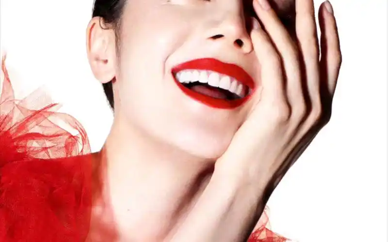 dior全球代言人迪丽热巴的全球推广大片!