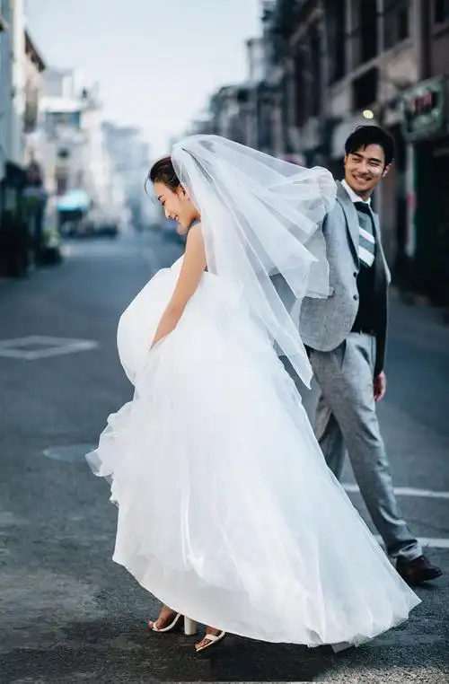 love,show艾美国际婚纱幸福现场,每季婚照持续更新,刷新幸福指数上限