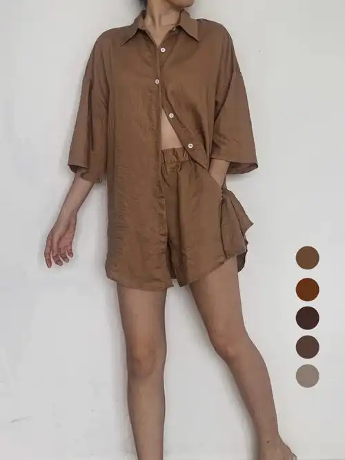 论颜色 确实有点广泛 个人喜爱偏介于 褐色-米色之间驼色 咖色 奶色