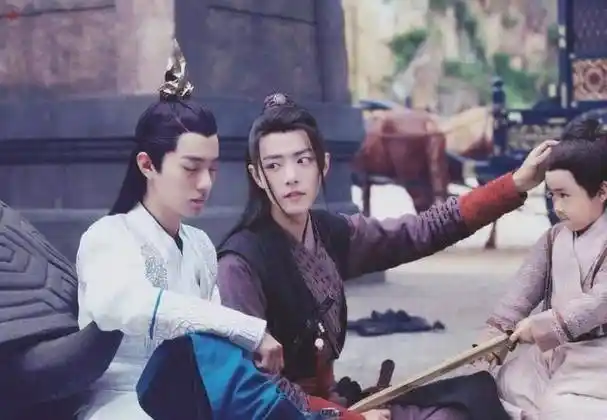 《女心理师》配角太吸睛,3位与肖战合作过,2位搭档龚俊_杨紫_网友