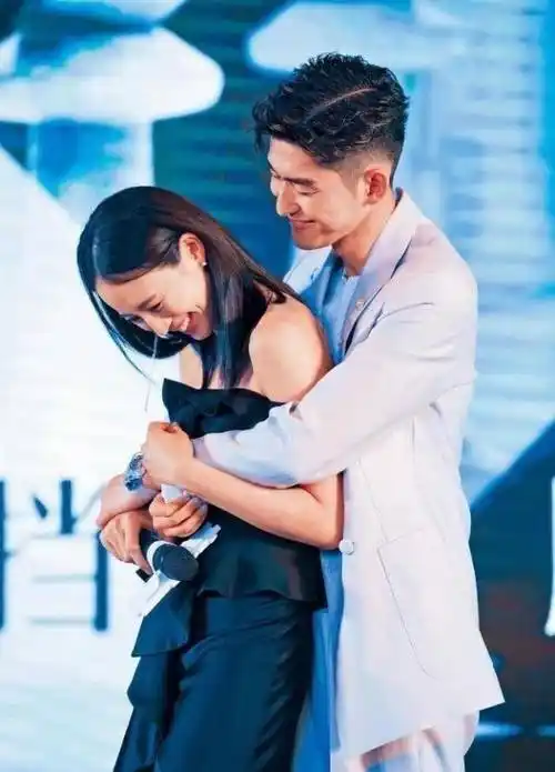 张钧甯男友并非张翰,媒体拍到张钧甯邱泽深夜约会,恋情曝光?