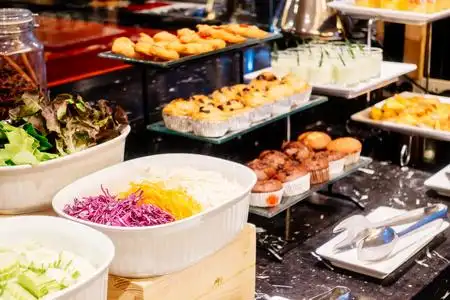 早餐在宾馆在宾馆餐厅餐饮自助早餐照片