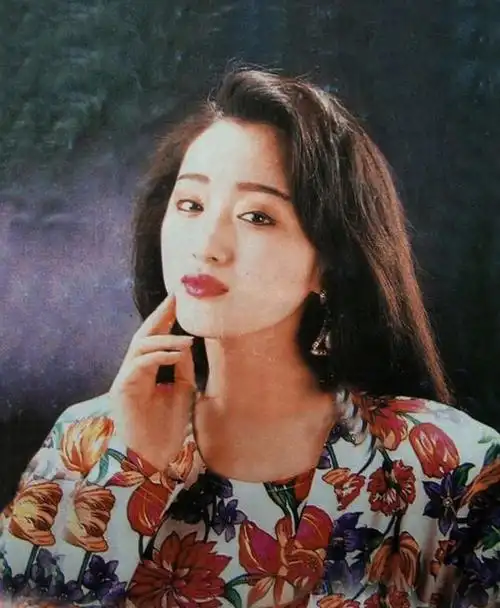 杨钰莹,岗岗姐年轻的时候真的太美了,人美歌甜!