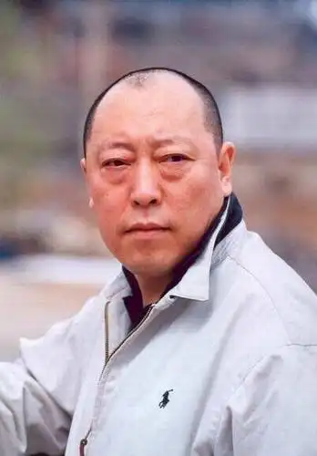 搜了一下倪大红的图片,倪大红上没有