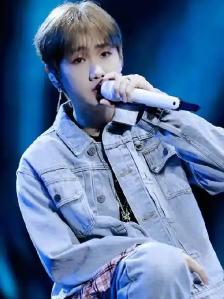 汪苏泷实体专辑21世纪罗曼史##南京天生川流音乐节