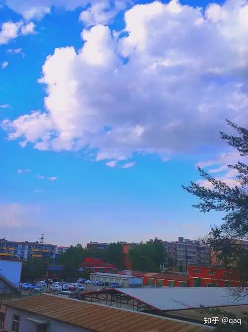 可以发一张你拍过最美的天空照片吗