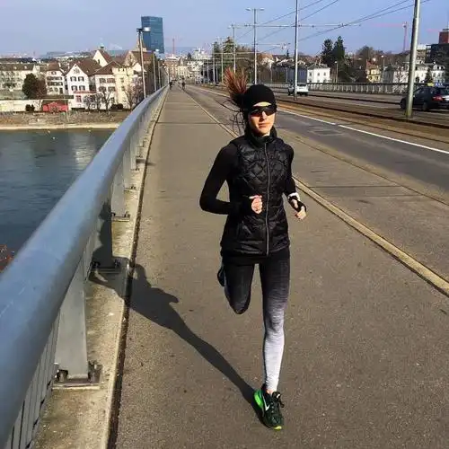 一个月的跑步,体型发生怎样的变化?网友表示:简直是判若两人!