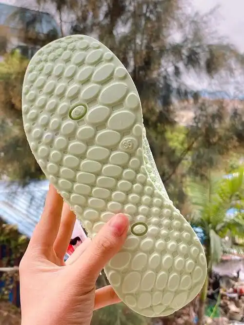 万沃柳岩代言椰鞋老爹鞋 - 大淘客联盟