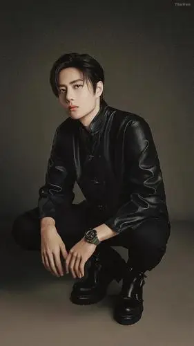 恭喜王一博第37个商务香奈儿品牌形象大使官宣.