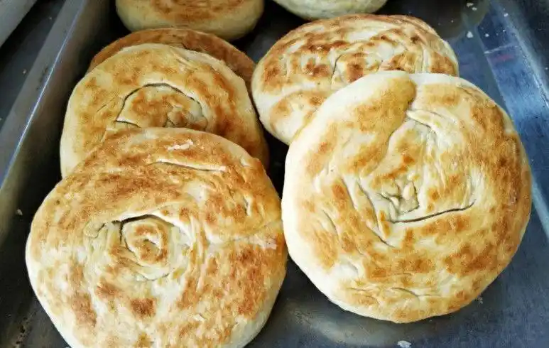 烧饼现烙山东特产泰山油酥五香火烧老面发面白面烧饼手工主食 (5个装)