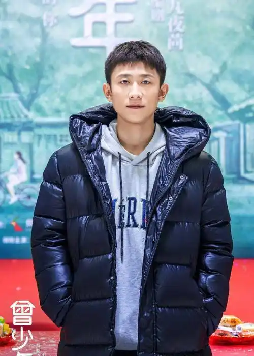 张一山_网友_时尚