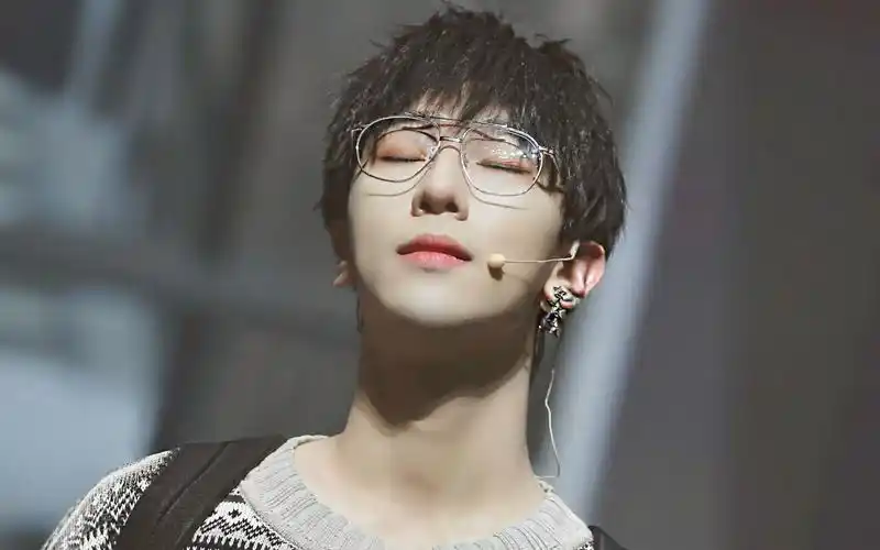 【景向谁依】直播翻唱《只想要你知道》,景老师的说唱简直一绝!