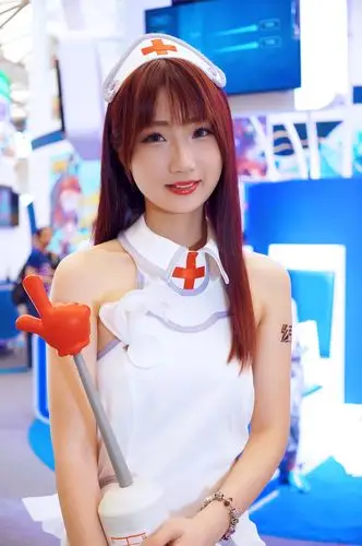 情趣美女修长美腿大胆护士装诱惑美女图片