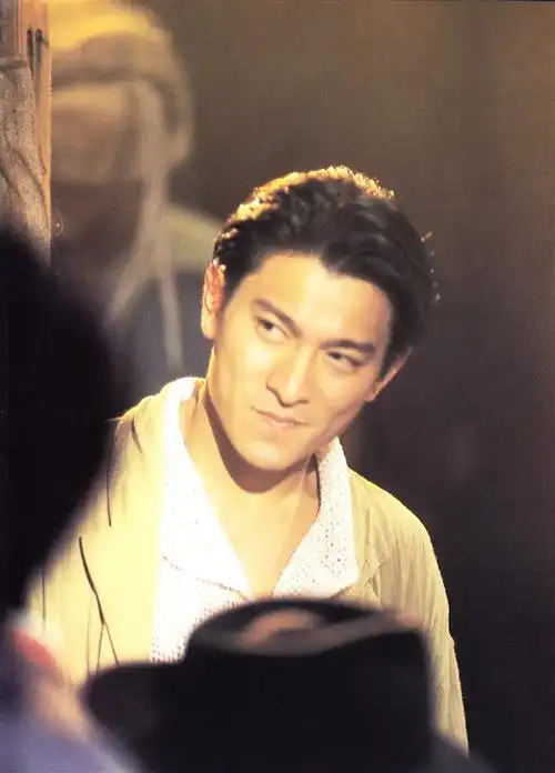 那个年代的帅哥之刘德华24张照片带你感受他的帅