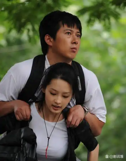 李沁《守望的天空》,哭戏青涩,靠剧情和配角,观众从头哭到尾