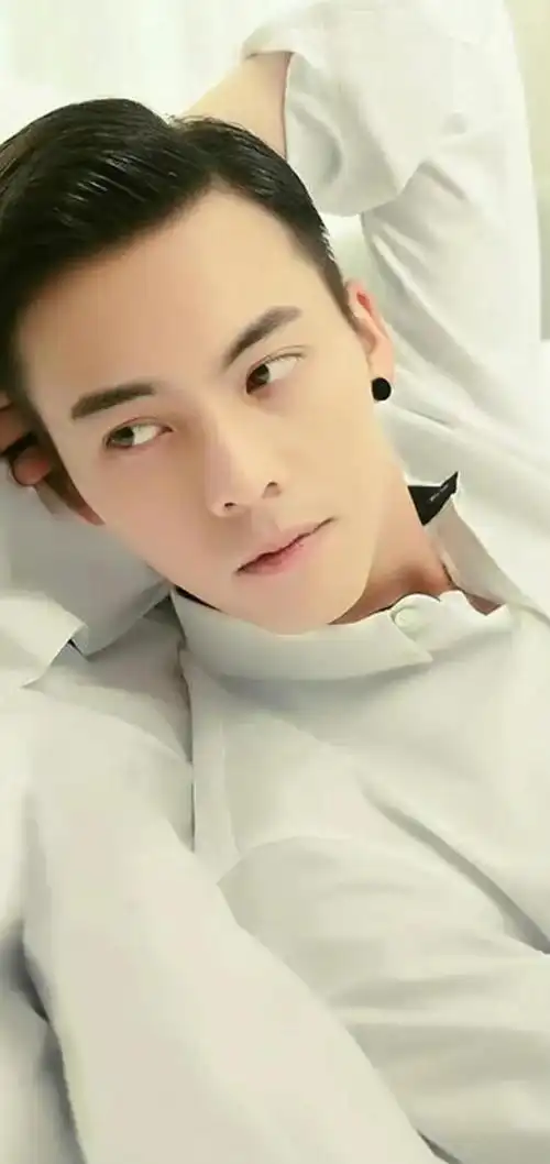 帅哥系列壁纸-第95期-陈伟霆