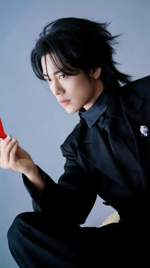 肖战##肖战告别2023plog##和肖战点亮微博之夜