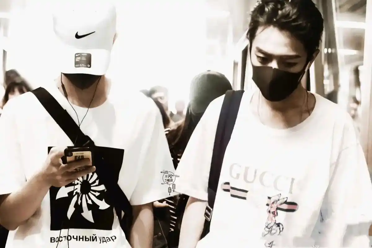 两次双人机场每一张都是珍贵的回忆#王一博肖战 #博君一肖  - 抖音