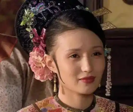 原创演员万美汐打车司机大谈自家四合院网友你快说雍正是你老公