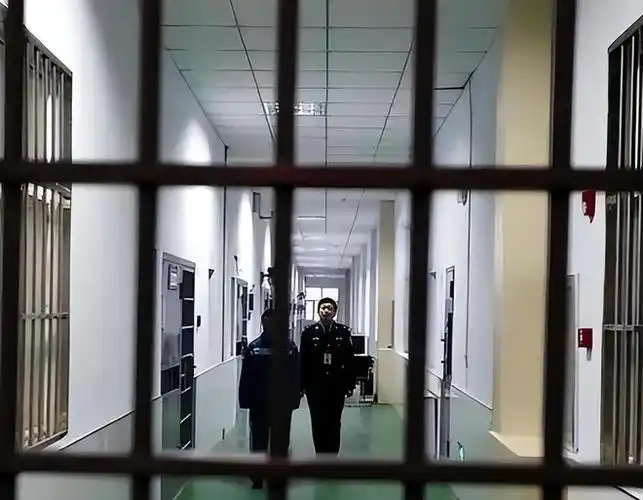 坐牢|进监狱_网易订阅