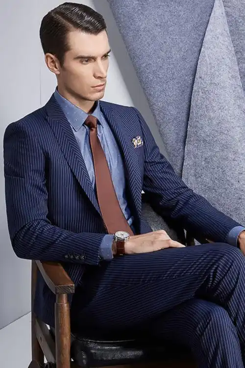 男仕礼服风格:意式修身  颜色选择:神秘蓝  礼服形式:男士西装  服务