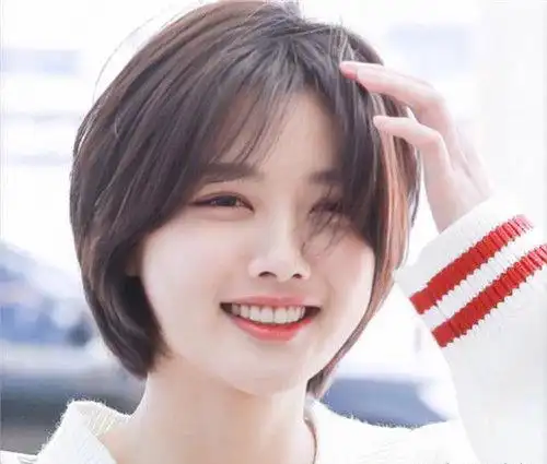 夏天剪什么短发好看女 这些发型帮到你