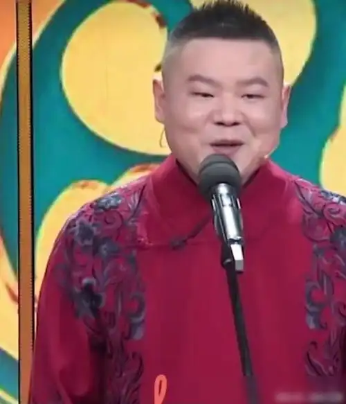 全场气氛最佳,制造多个热搜,岳云鹏春晚相声却遭吐槽不是相声