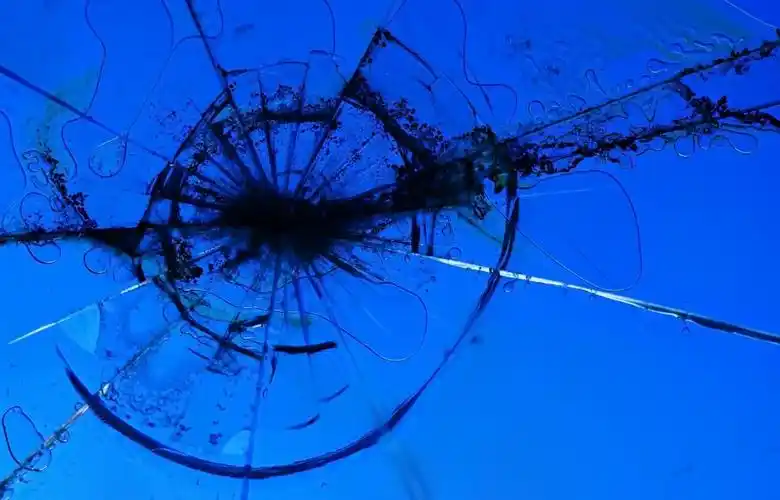 破碎的玻璃全高清壁纸和背景