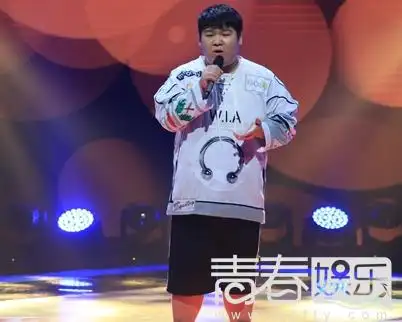 盘点那些胖过的男神上周五新一季的《中国好声音》一经开播,立马就