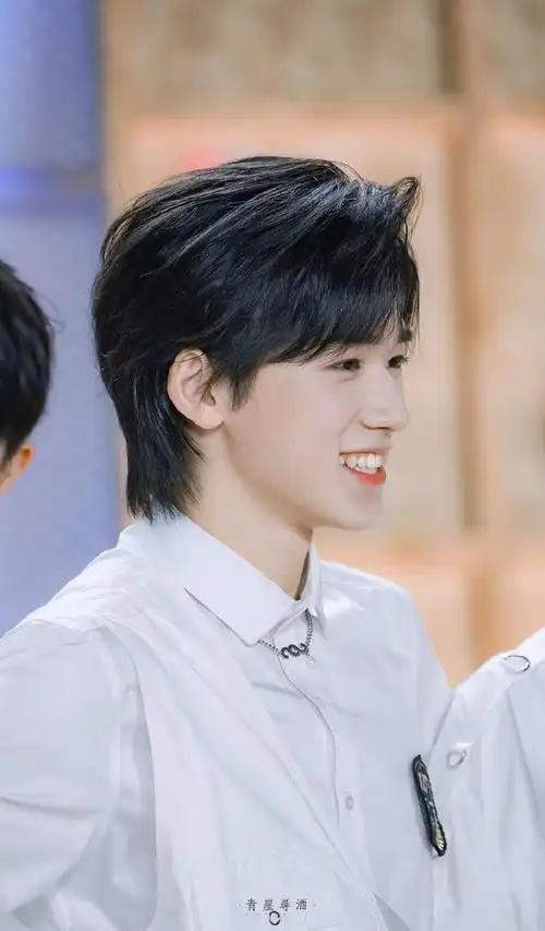 能不能有一栋宋亚轩笑容收集楼