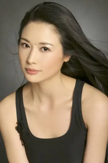 资料图片:演员邓英精彩写真(14)