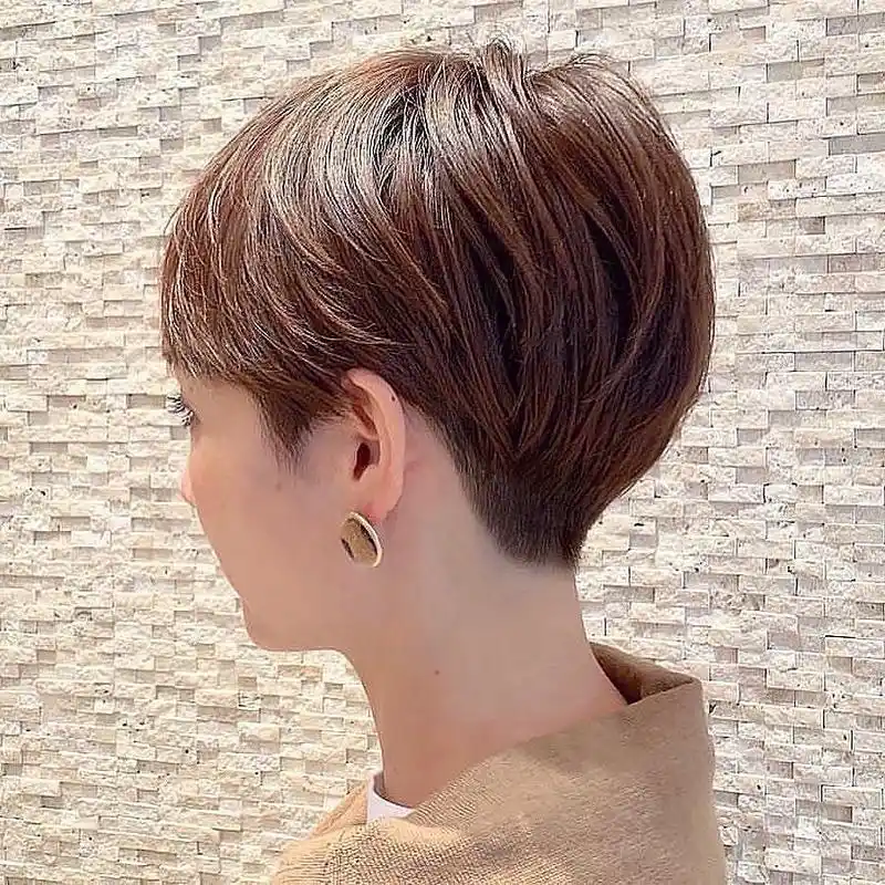 脸大女性适合的发型,中年女性适合的发型,看这里就对了