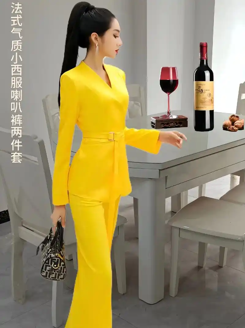 我的新宠,气质总裁西装套装女春秋季新款法式时尚小西服喇叭裤两件套