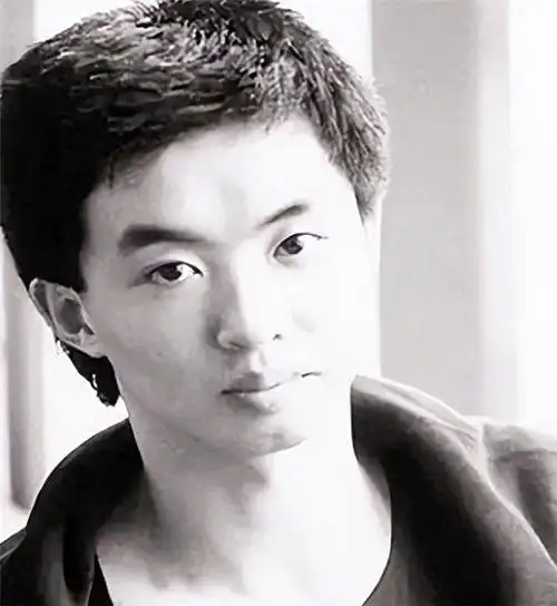 金星曾被问:做完变性手术后,和女人同时洗澡时,是否会动心