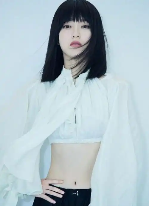 唐嫣:我有马甲线,罗晋:我有肌肉,网友:别秀了,结婚吧!