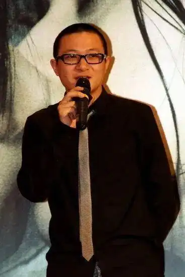 但说起曾剑这个名字,相信很多人都很陌生.