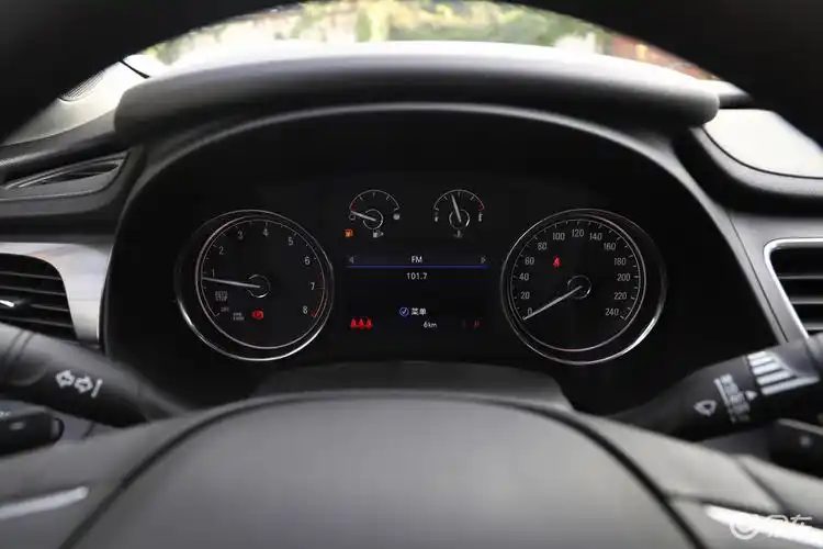 【君越仪表盘汽车图片_车君越汽车图片】信阳永通别克-易车网