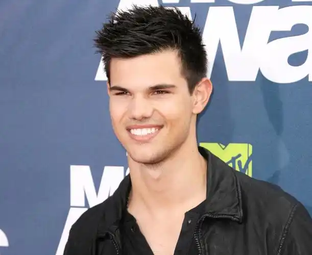 12 amusing facts you did not know about taylor lautner