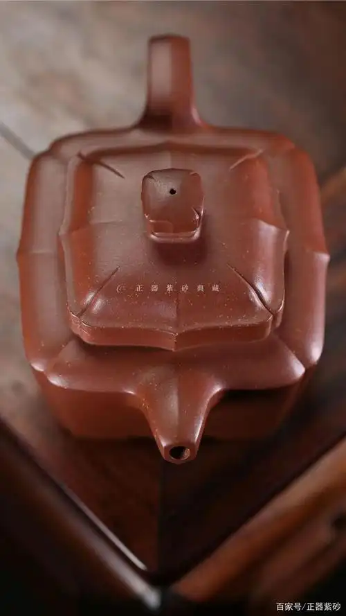正器典藏 | 施小马 《方菱壶》