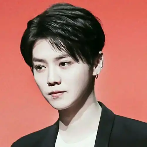 鹿晗头像. 兮涵自截自调