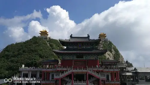 老君山南天门金顶观日出日落