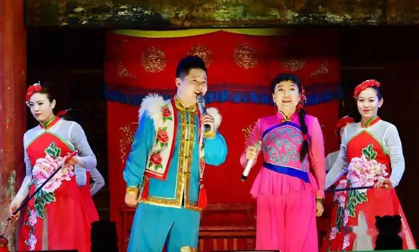 忻州文化研究院元宵节大型文艺晚会在忻州古城隆重演出_二人台_梆子