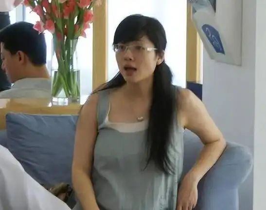 吉雪萍4岁成名29岁嫁入豪门生一女三儿44岁丧女现况怎样