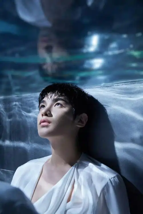黄明昊新ep一人之众预告照