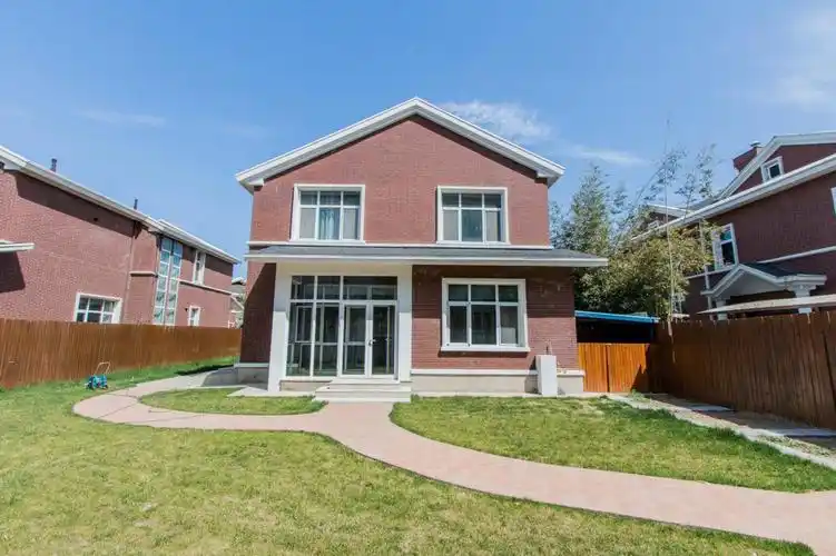 丽嘉花园独栋大花园北入户南花园