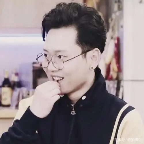 世上本无完人,孟鹤堂画上眉毛便是